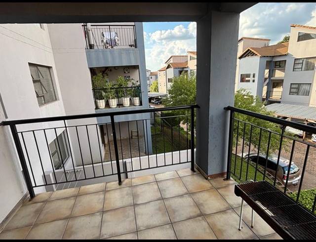 2 BEDROOM APARTMENT FOR SALE IN HONEYDEW GROVE